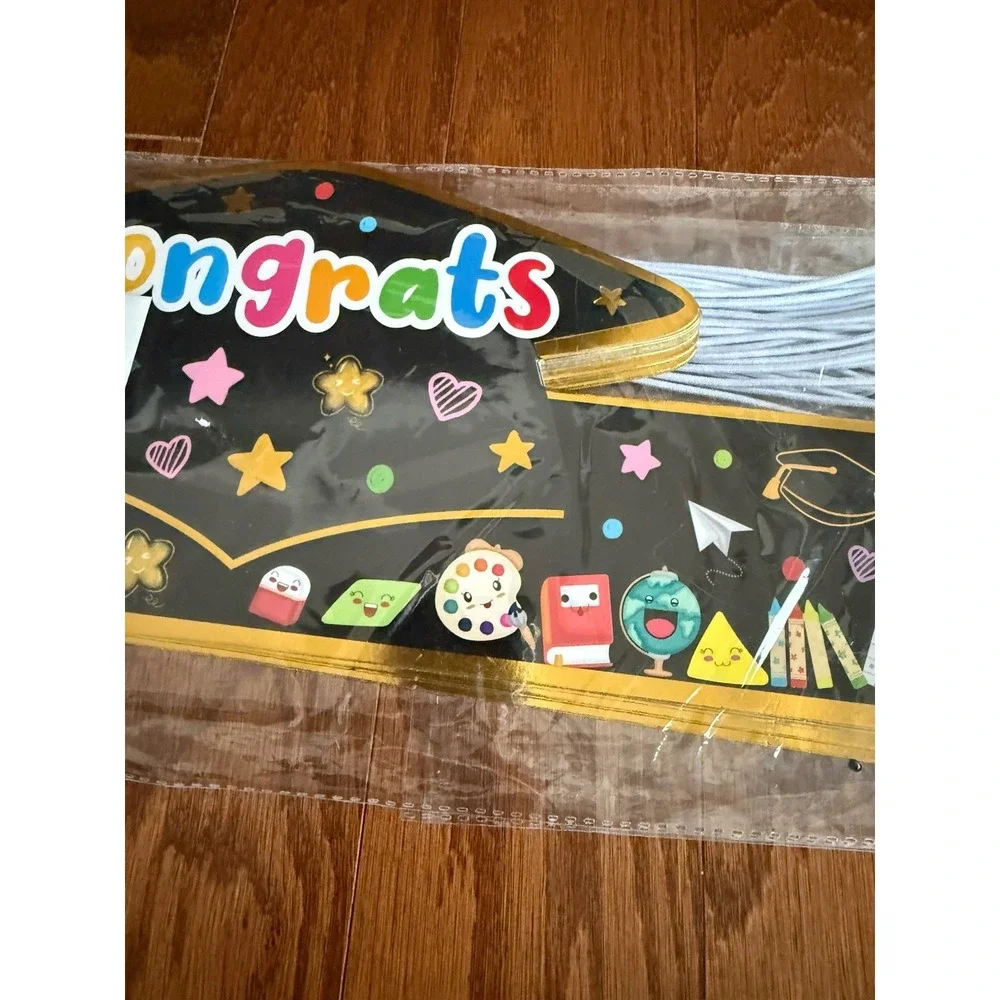 Graduation Paper Hats Preschool Kindergarten Adjustable 28 Pcs Black Gold NEW!